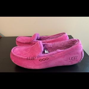 Women’s pink Uggs Ansley